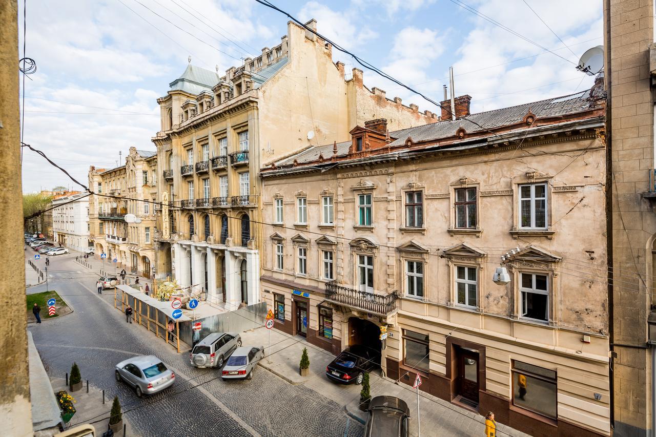 Апартаменти На Гнатюка 17 Lviv Exterior photo